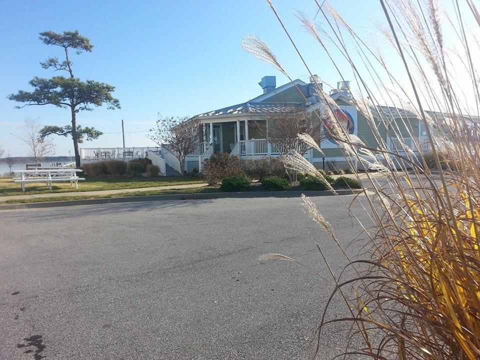 Island Inn & Suites, Ascend Hotel Collection Piney Point Exterior foto